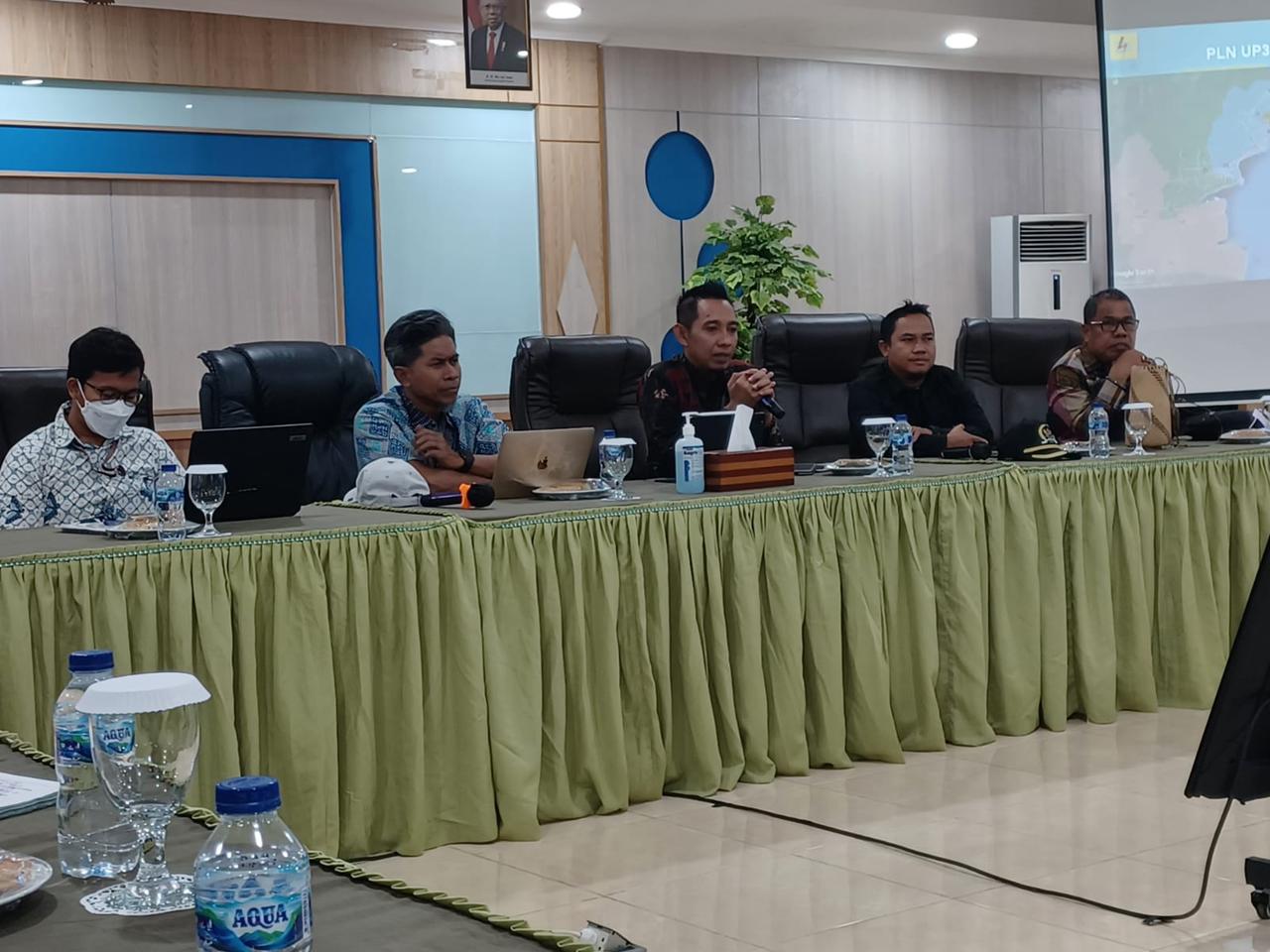 Kunjungi PLN UP3 Balikpapan, DPRD Kukar Pastikan Pastikan 5 Desa Tahun Ini Dialiri Listrik PLN