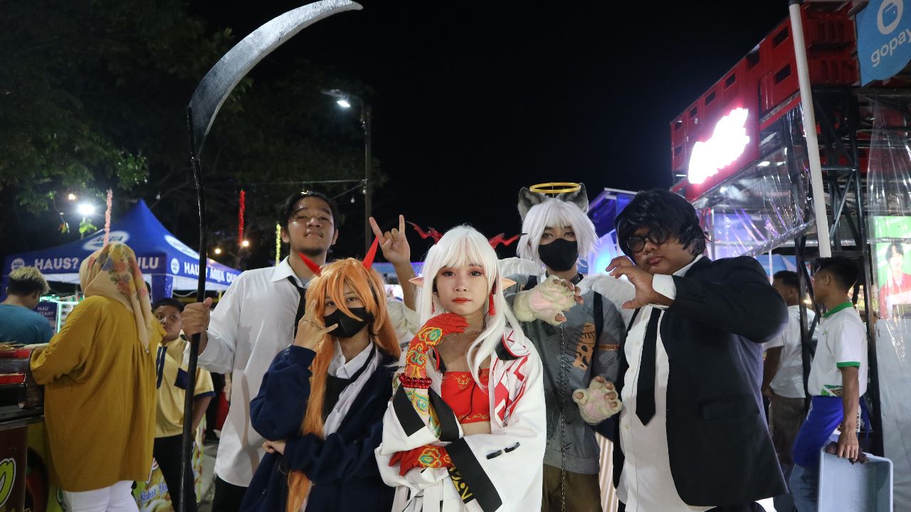 Cosplay Karakter Anime, Antara Gaya Hidup dan Imajinasi