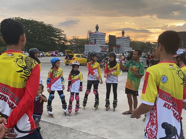 Sepatu Roda, Memupuk Percaya Diri dan Prestasi Anak Sejak Dini